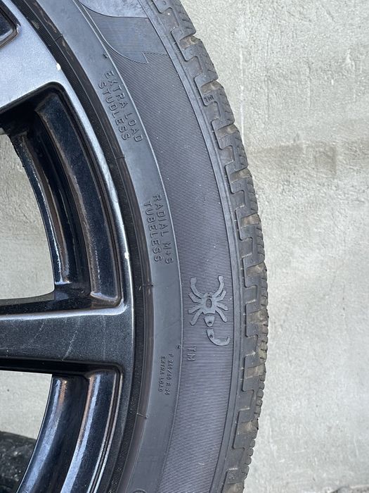 4 cauciucuri Pirelli Scorpion Winter+4 jante- a 5 a bonus