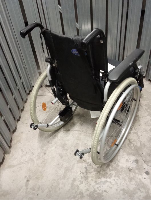 Инвалидна количка invacare / breezy