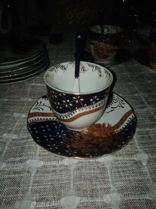 Продается чайный сервиз новый