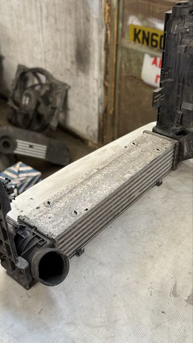 Интеркулер за БМВ 1 3 Х1 Серия E81 E87 E90 E91 E84