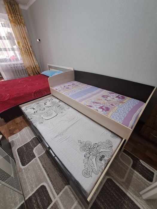 продам кровать с матрасом 200×90