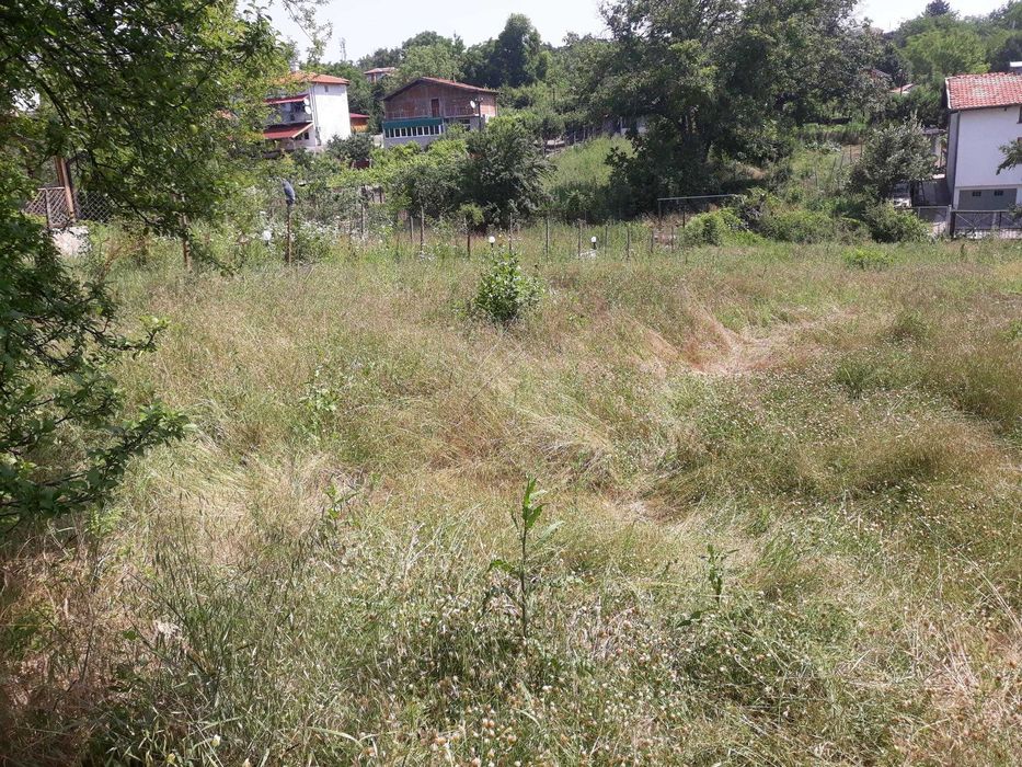 Продавам Имот с Вила местност Кенана Хасково