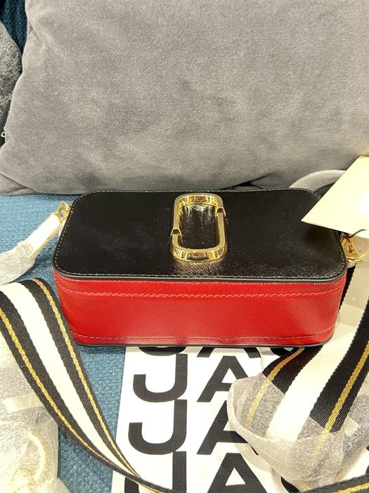 Mark Jacobs The snapshot camera bag.100%ориг.Нова,с етикети,сер.номер