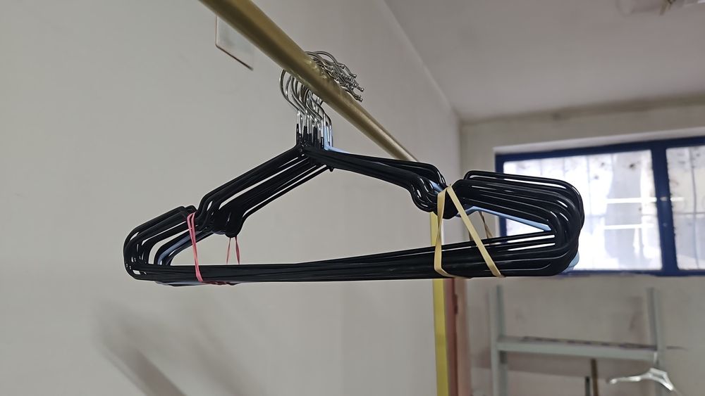 Торговое оборудование для одежды