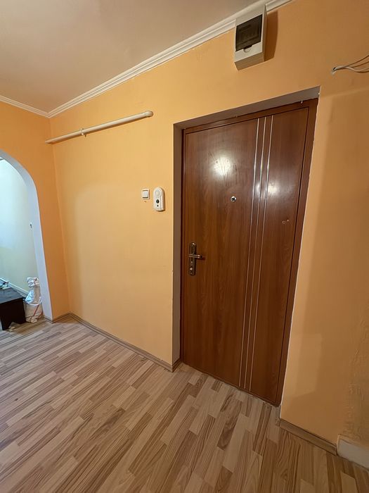 De inchiriat apartament cu 2 camere