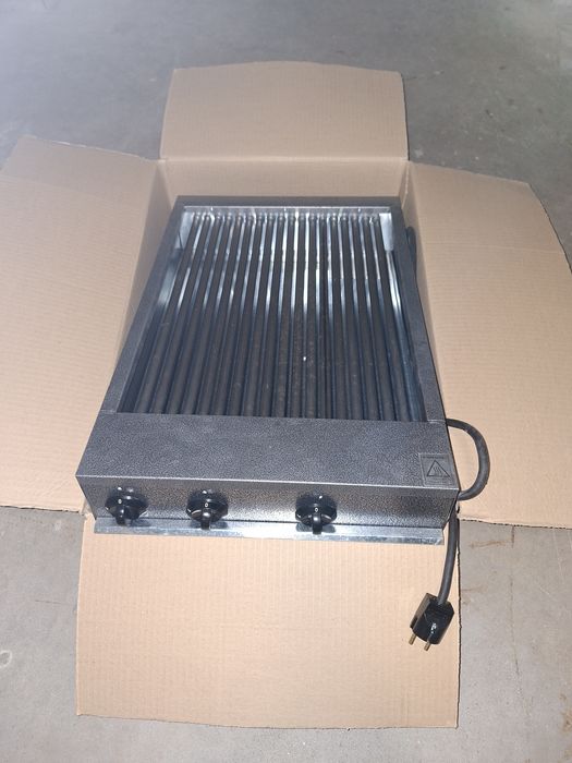 Продавам Професионална електрическа скара Виктория, 3000W