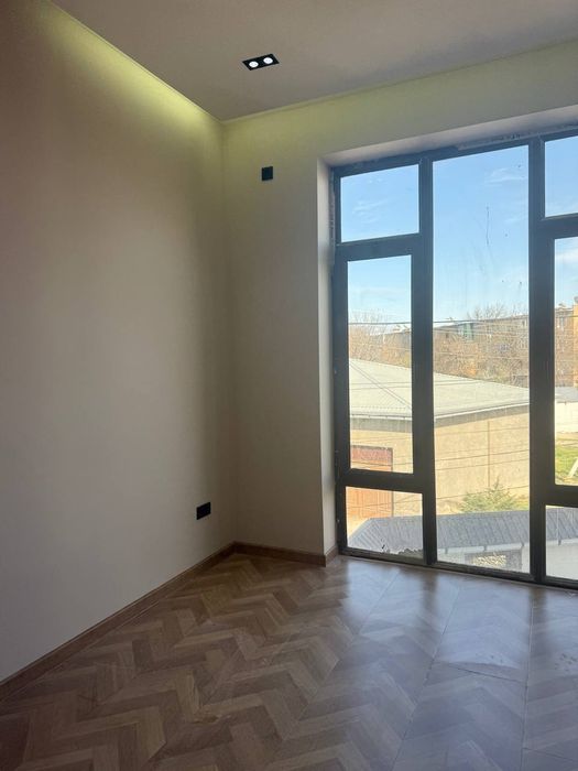 Срочно продается 2х этажный коттедж 1.7 соток 5 комнат