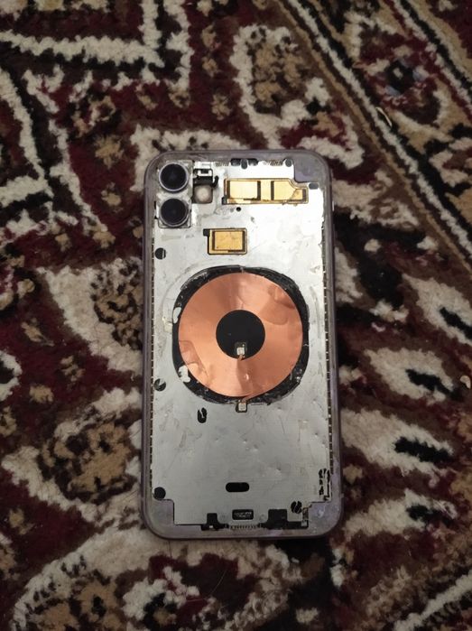 iPhone 11 garantiyasi bilan