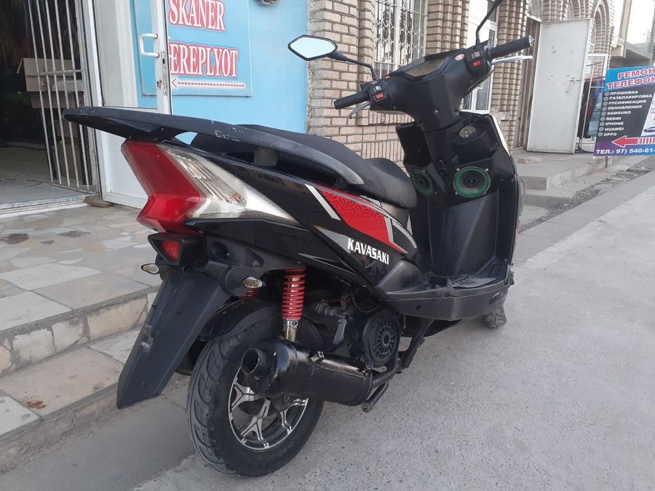 Kawasaki 150kub 700$