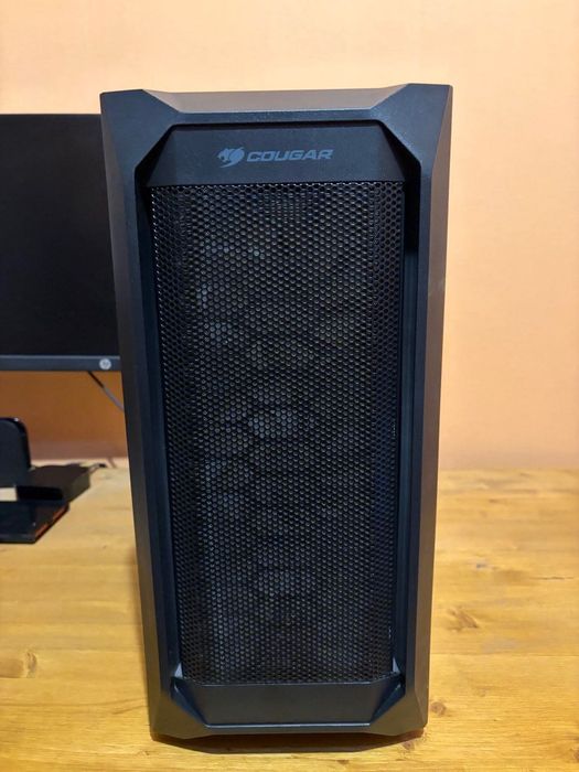 Игровой компьютер в идеальном состоянии