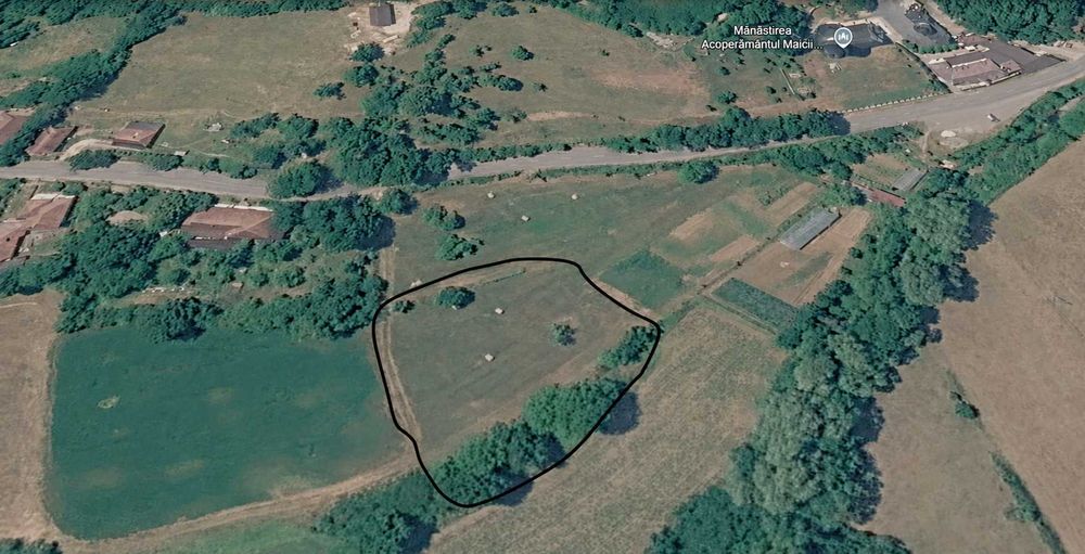 Teren 2.102 mp Băița, Hunedoara – potrivit pentru cabană, casa, pensiune, grădină sau turism religios