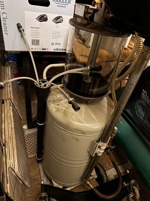 Servis uskunalari sotiladi