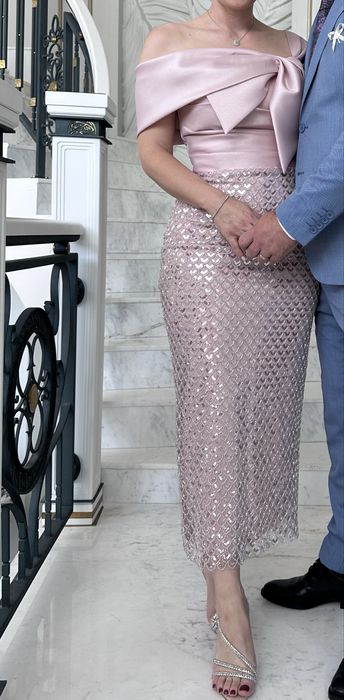 Rochie midi eleganta