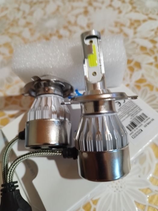 Лед крушки Н4 с охлаждане.