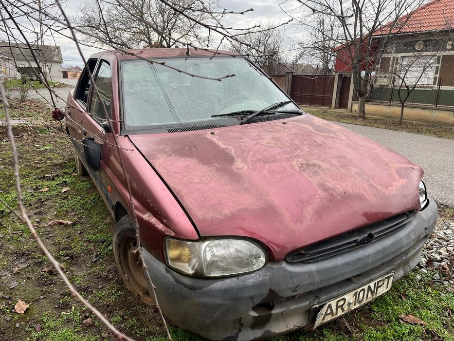 Schimb / vand Ford mondeo 1.8 defect