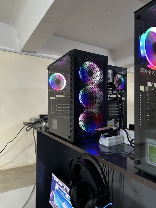 Srochni komputer hona sotiladi