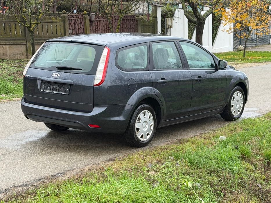Se vinde ford focus mk2 combi