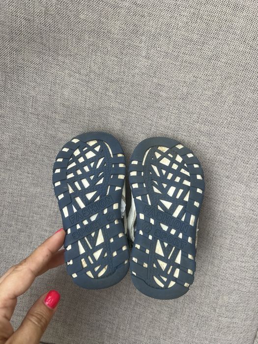 Сандали 22 номер