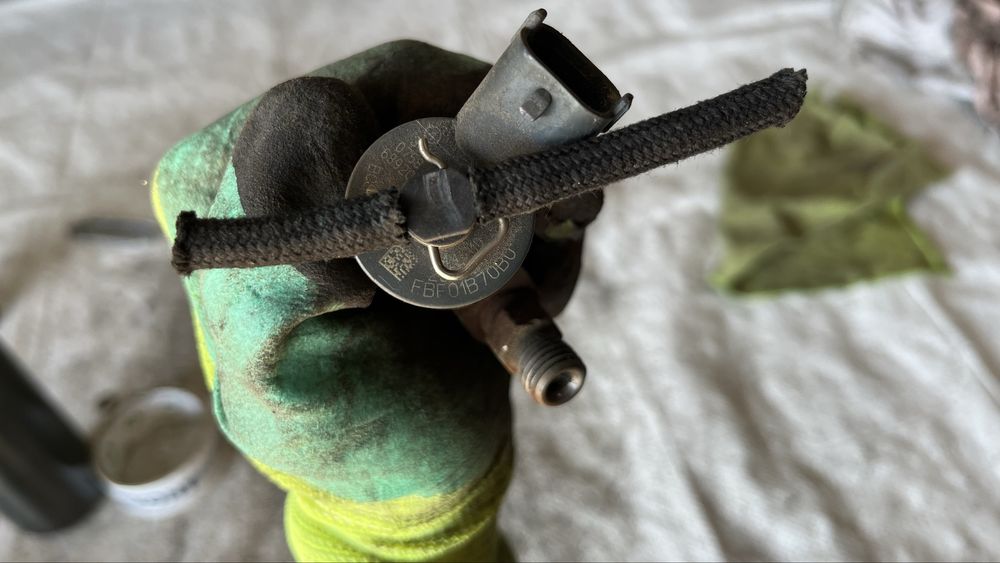 Toyota Yaris 1.4 D4D 4 броя дюзи