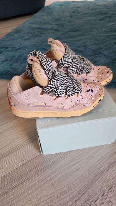 Vand lanvin alb 38 roz graffiti