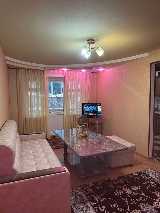 Продается квартира,Вокзал саодат центр. 2 etazh. Uy sotiladi