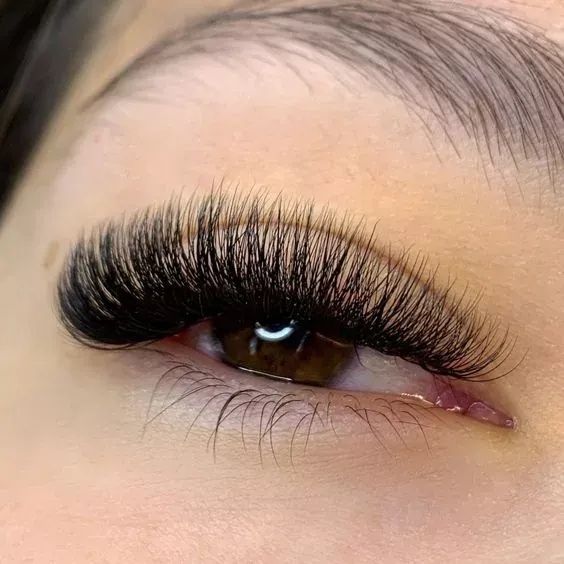 Make-Up Professional /Extensii Gene 1,2,3,4,5,6 d / / Iași /