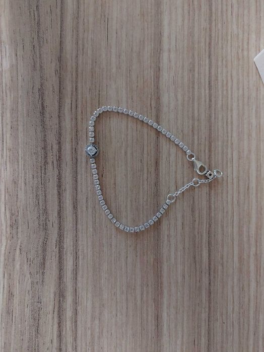 Сребърни гривни Pandora