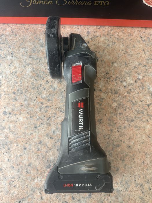 Flex Wurth Cu un acumulator