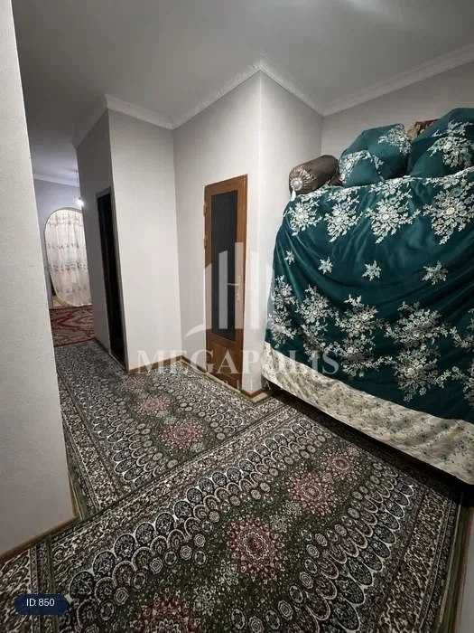 BUXORO, 5-MIKRORAYONDA ARZON NARXDA 3 xonali kvartira sotiladi. №850