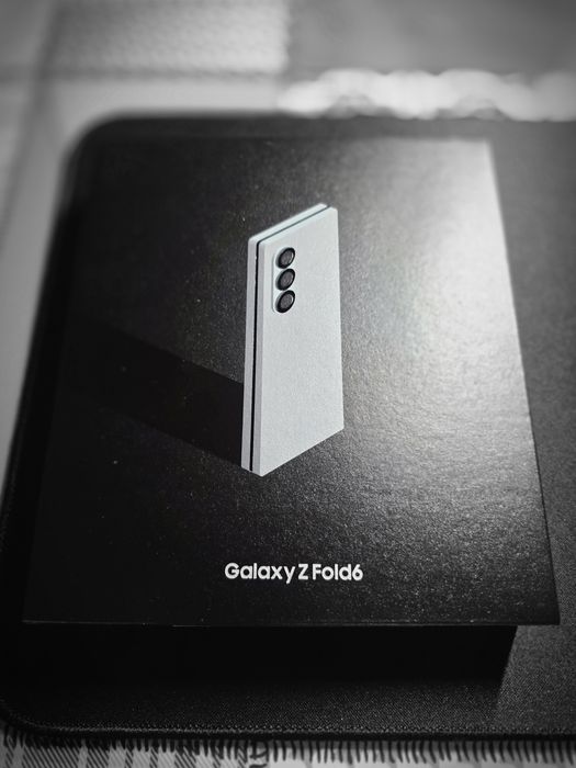 Samsung Z Fold 6
