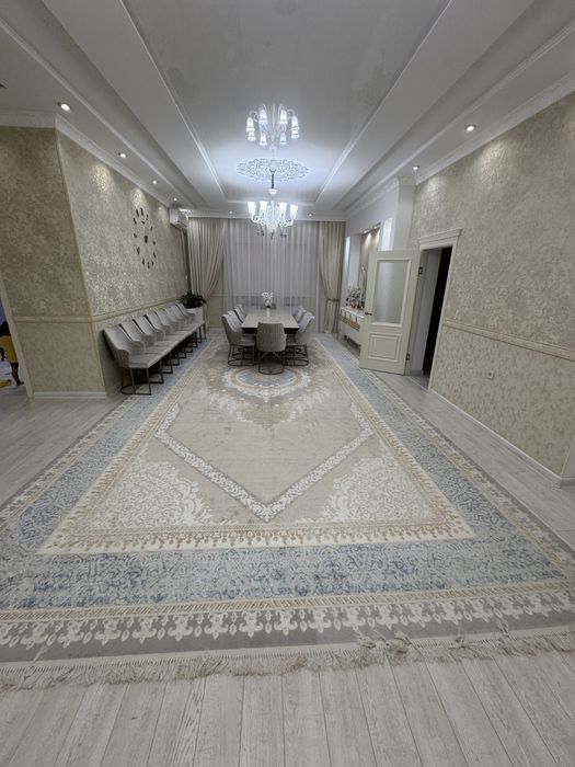 Кілем(ковёр) 8метр*4метр 150000тг