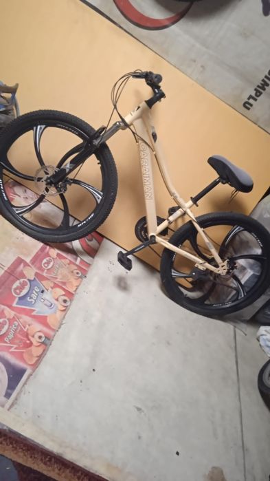Repar si vand biciclete de calitate adulti și copii stare foarte buna