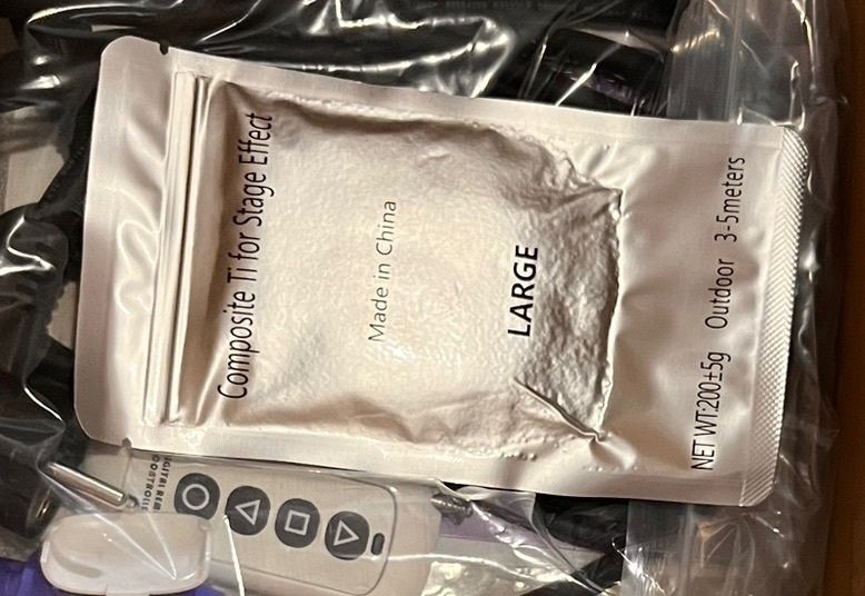 Фейерверк порошок сахна безак учун