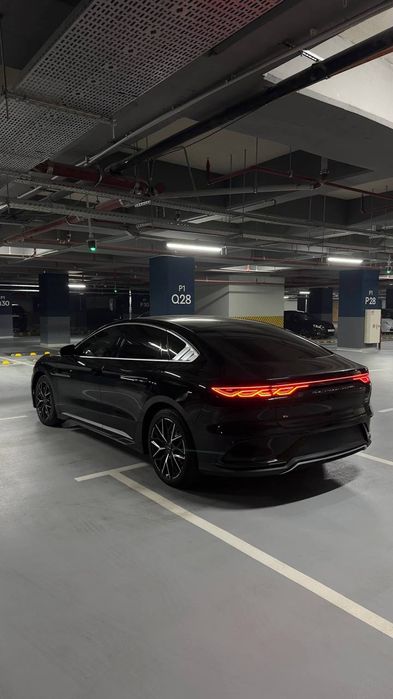 BYD Han EV Premium Flagship  Restayling  
 
Йили 2024