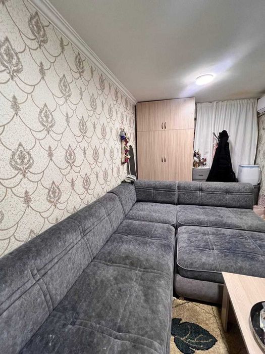 Срочно продам мебель диван