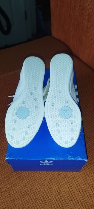 Кросовки Adidas  Adi Court W