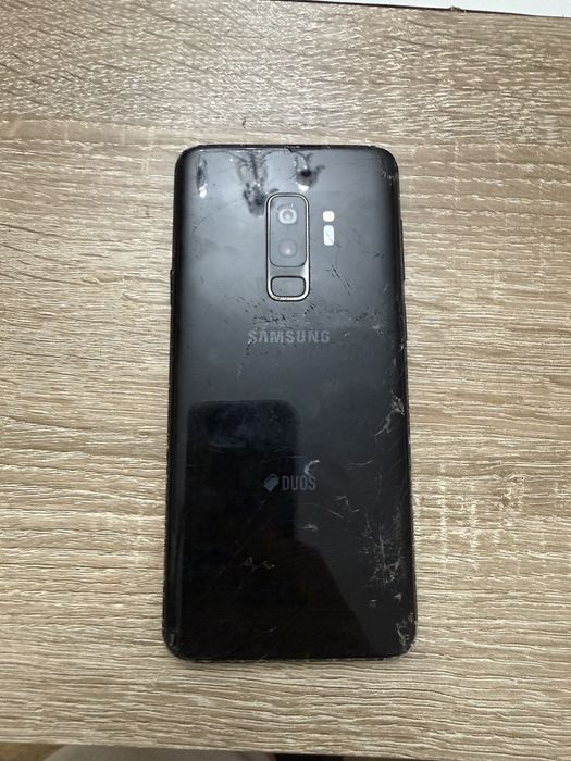 Telefoane defecte de vanzare