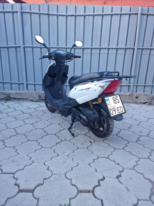 Продам отличный скутер!