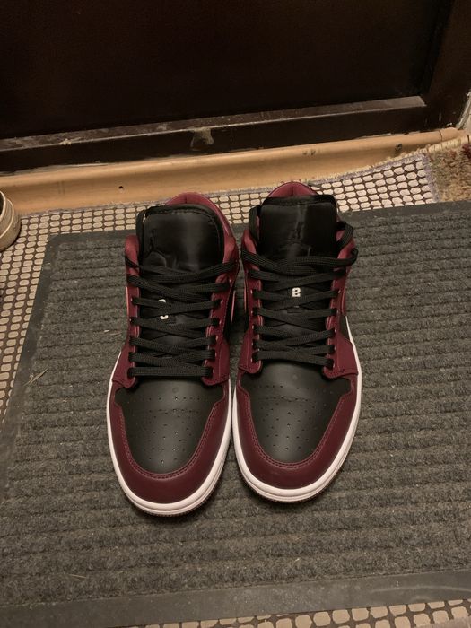 Продаю кроссовки air jordan low