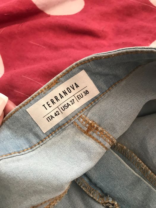 Къси панталони Terranova