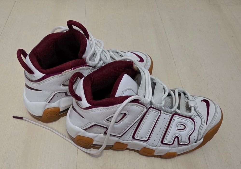 Adidași air nike uptempo 33,5  si under armour 35,5