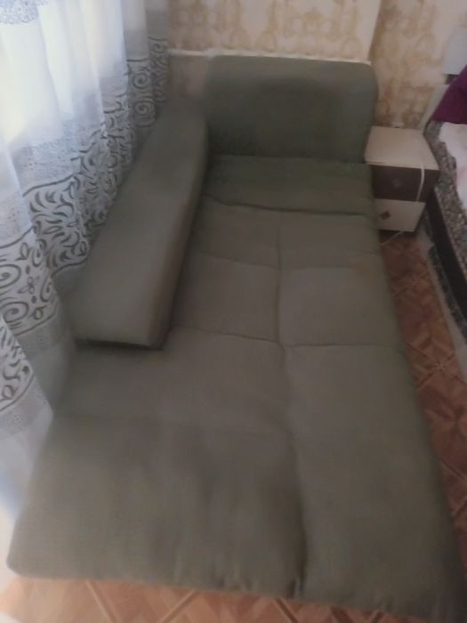 Продам диван в хорошем нормальном состоянии