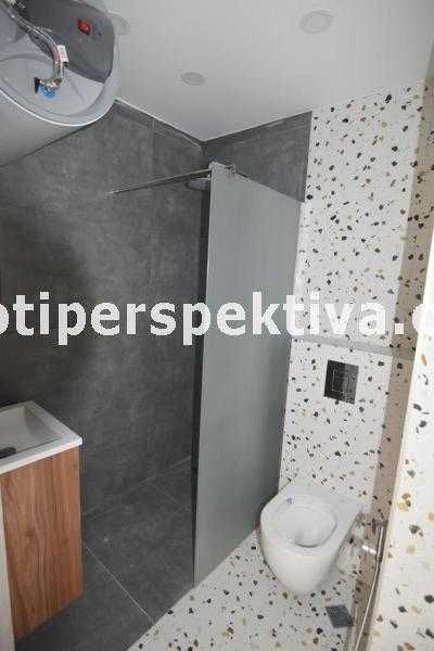 реф.20204 Чисто нов, АКТ 16-Мебелна къща!