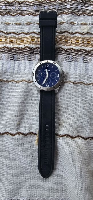 чЧасовник Fossil Murray