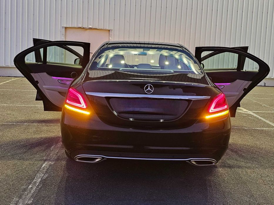 MERCEDES-BENZ C-Class 2019 — imagine 2