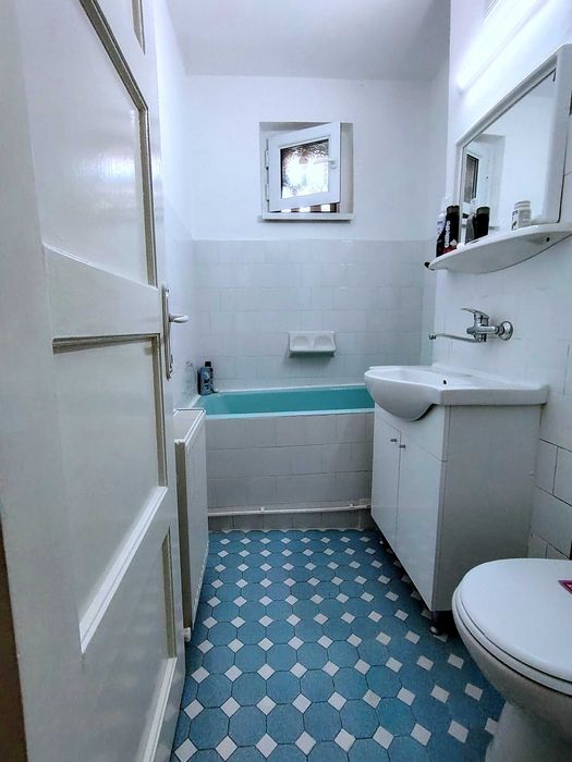Apartament 2 camere, ultracentral,etaj:3/4,zona Spicul