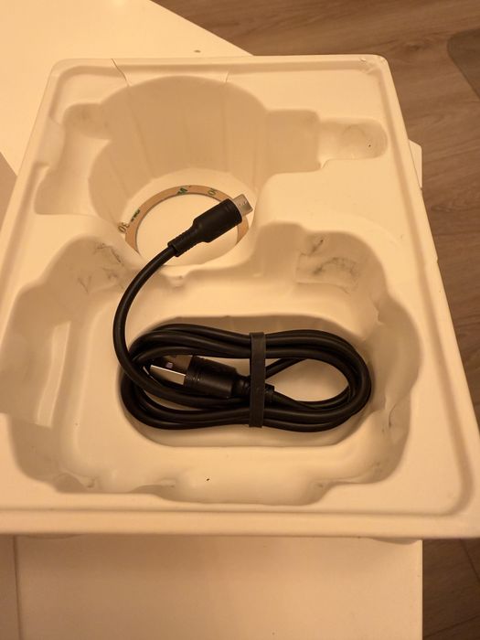 Suport cu incarcator wireless MagSafe 15W