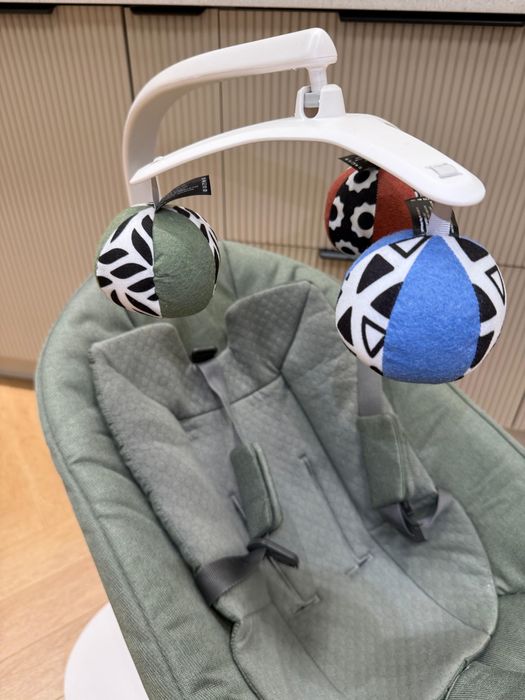 Электрокачеля MamaRoo5
