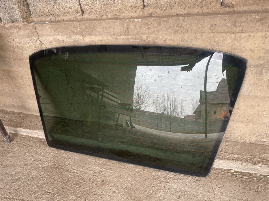 Nexia стекло лобобое