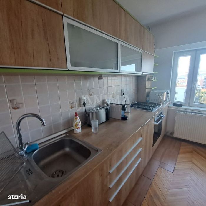 Apartament 3 camere decomandate, 82 mp, Piata Cipariu, parcare
